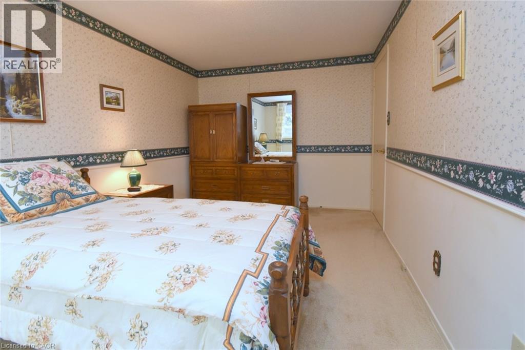 24 Grenoble Road, Hamilton, ON - Indoor Photo Showing Bedroom