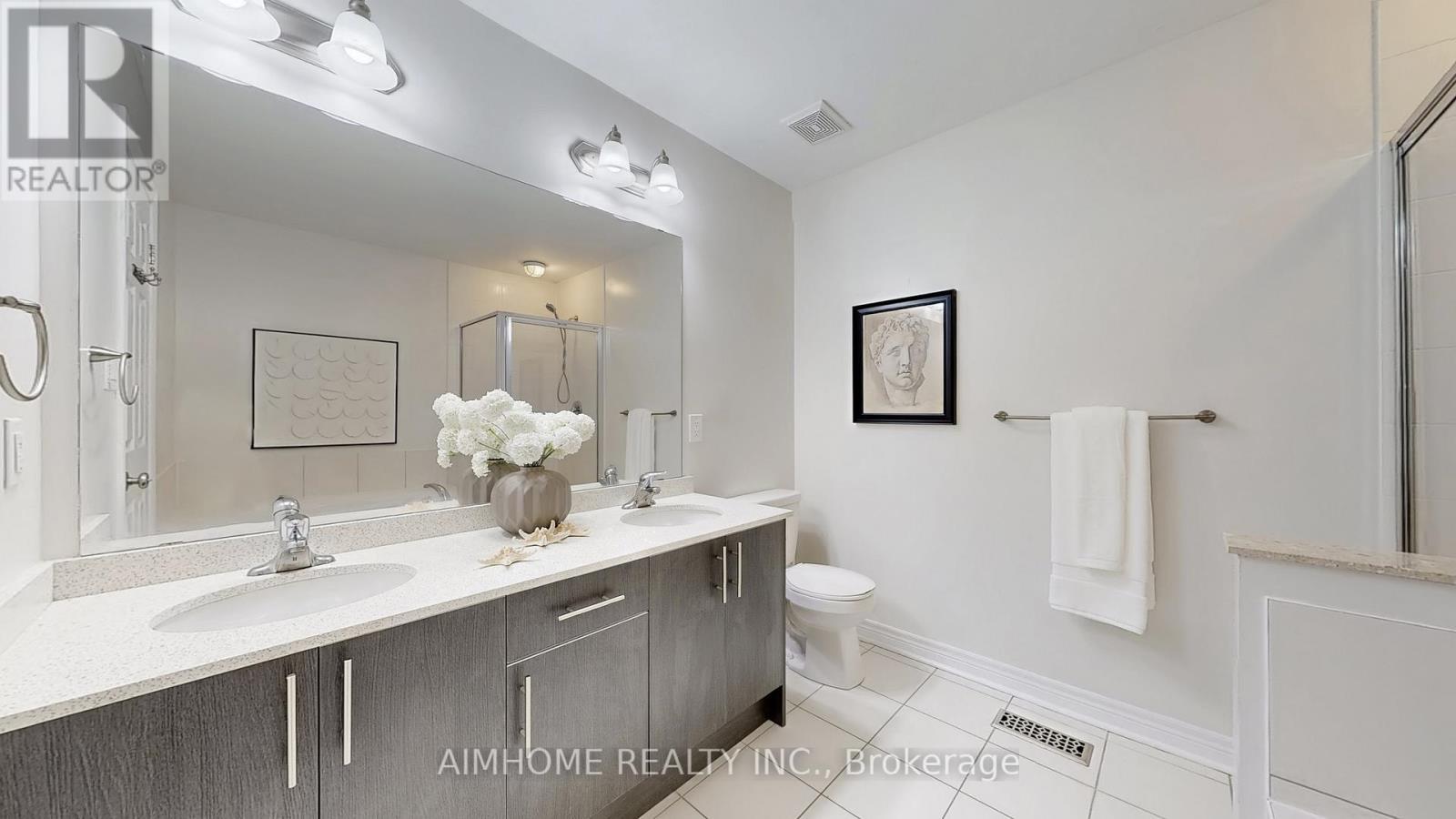 23 Victor Herbert Way, Markham, ON - Indoor Photo Showing Bathroom