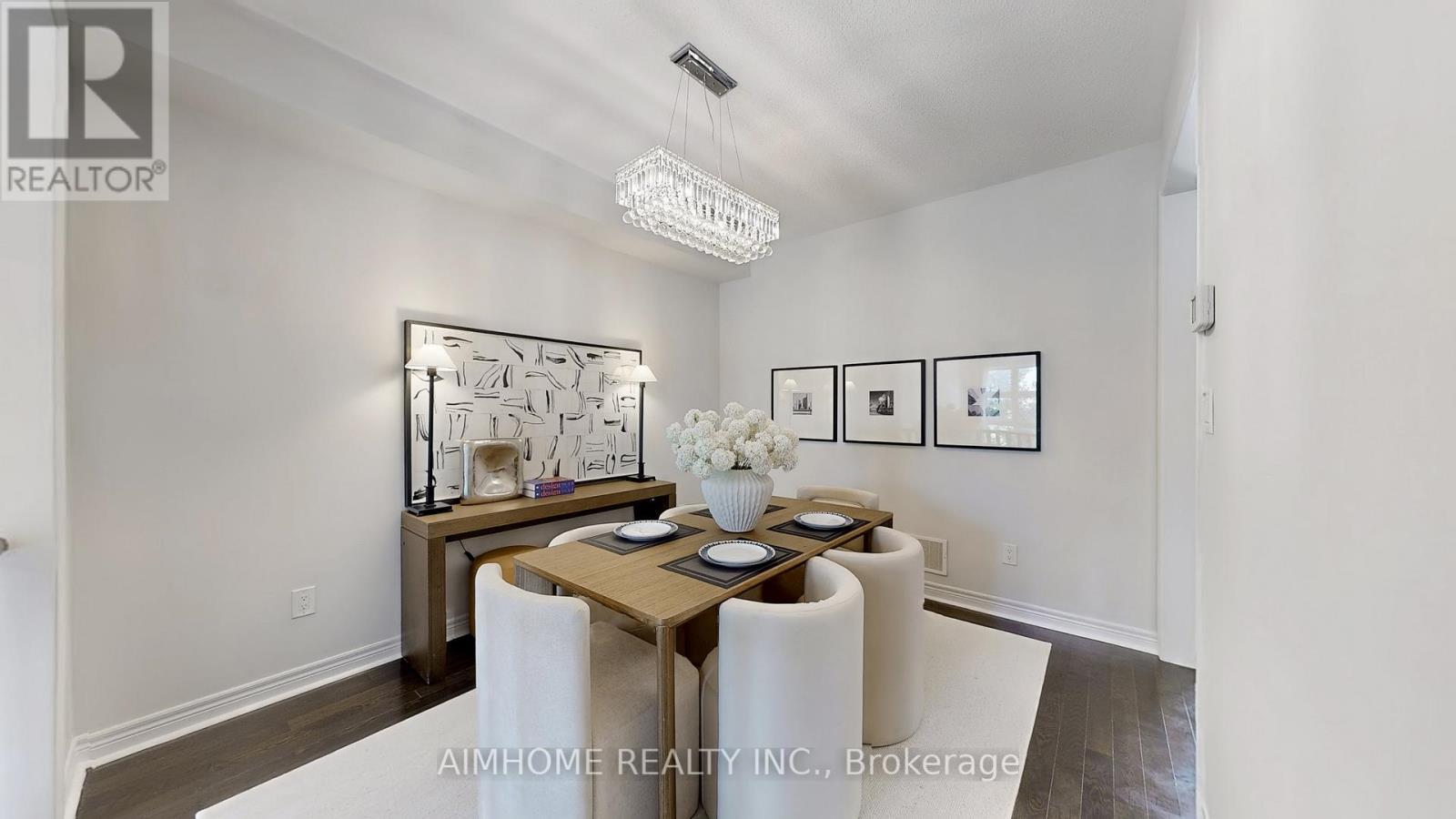 23 Victor Herbert Way, Markham, ON - Indoor Photo Showing Dining Room