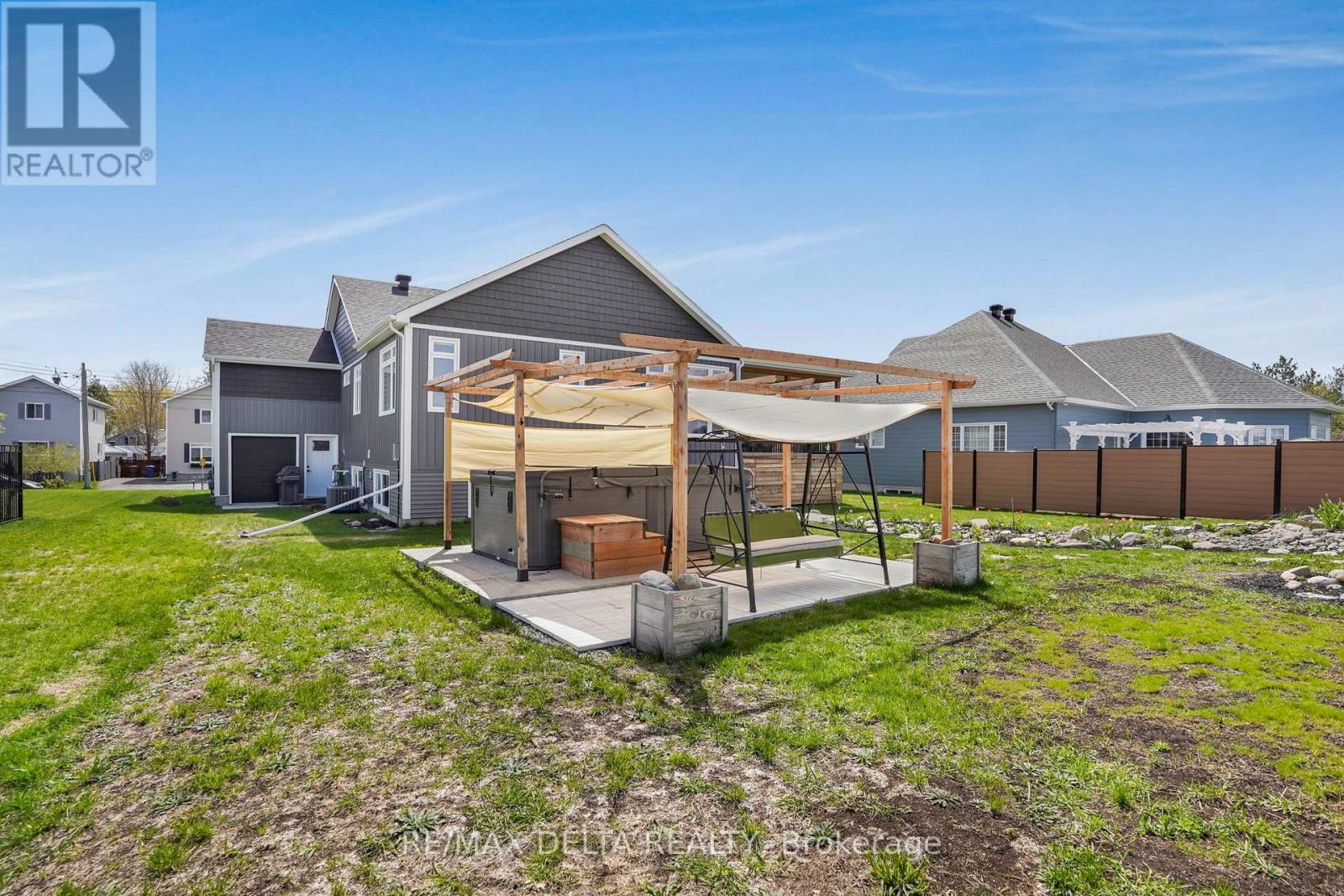Gazebo, SwimSpa included. - 100 Pendleton Street, Champlain, ON - Outdoor