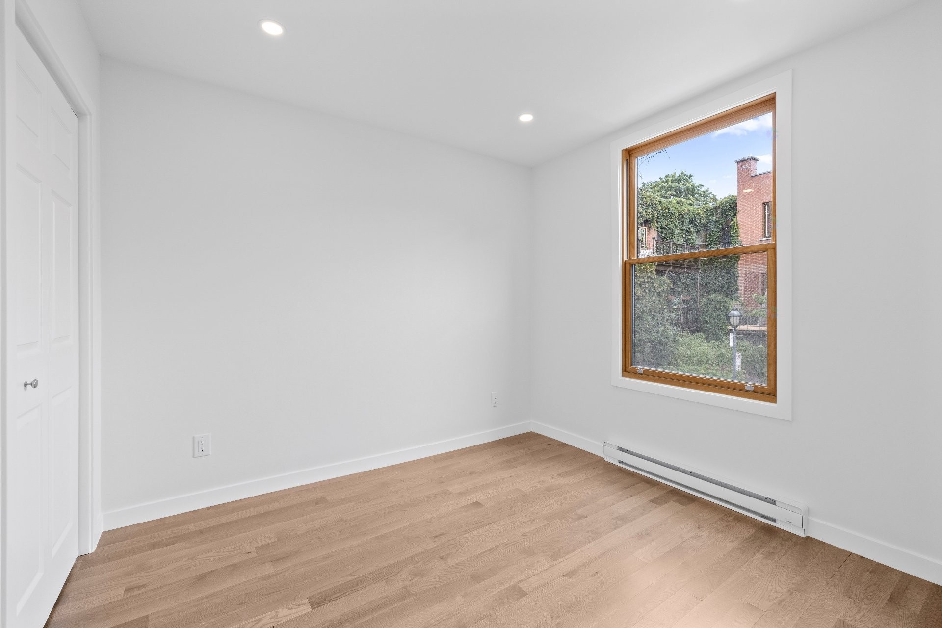 Chambre à coucher principale - 4866 Rue Drolet, Montréal (Le Plateau-Mont-Royal), QC - Indoor Photo Showing Other Room