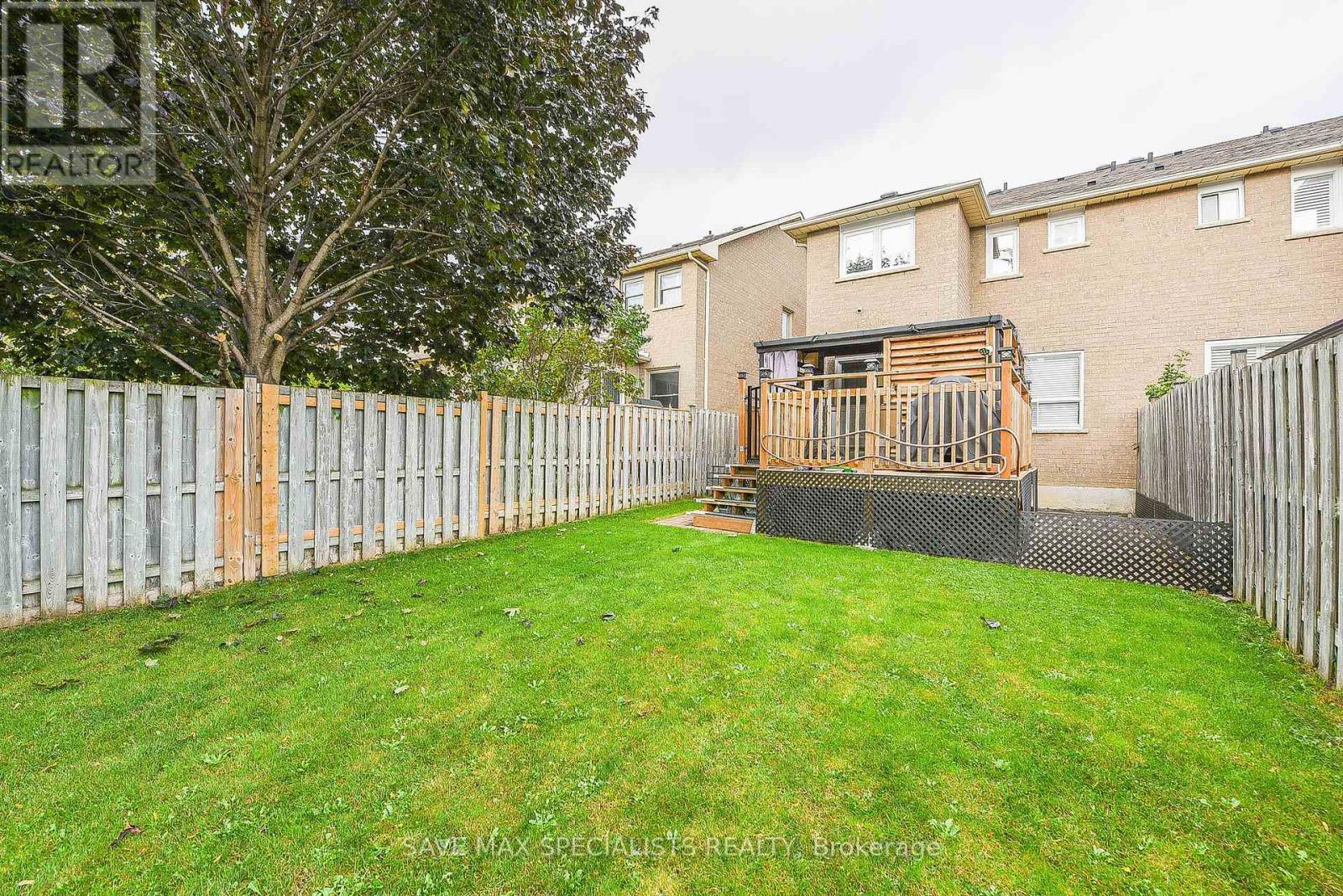 614 Lumberton Crescent, Mississauga, ON - Outdoor With Deck Patio Veranda With Exterior