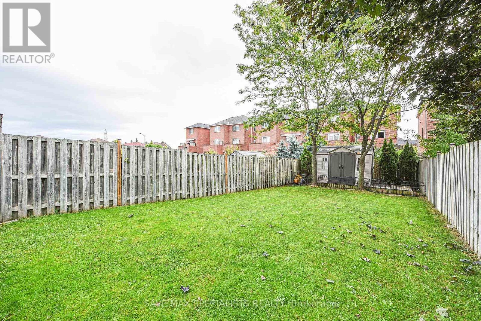 614 Lumberton Crescent, Mississauga, ON - Outdoor