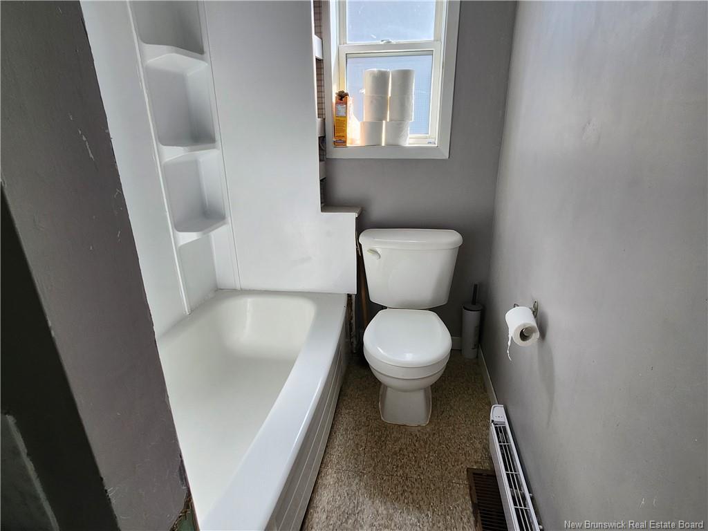 10 Copp St, Dieppe, NB