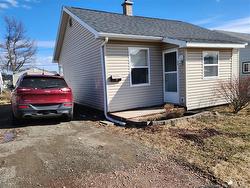 10 Copp ST Dieppe, NB E1A 2H1