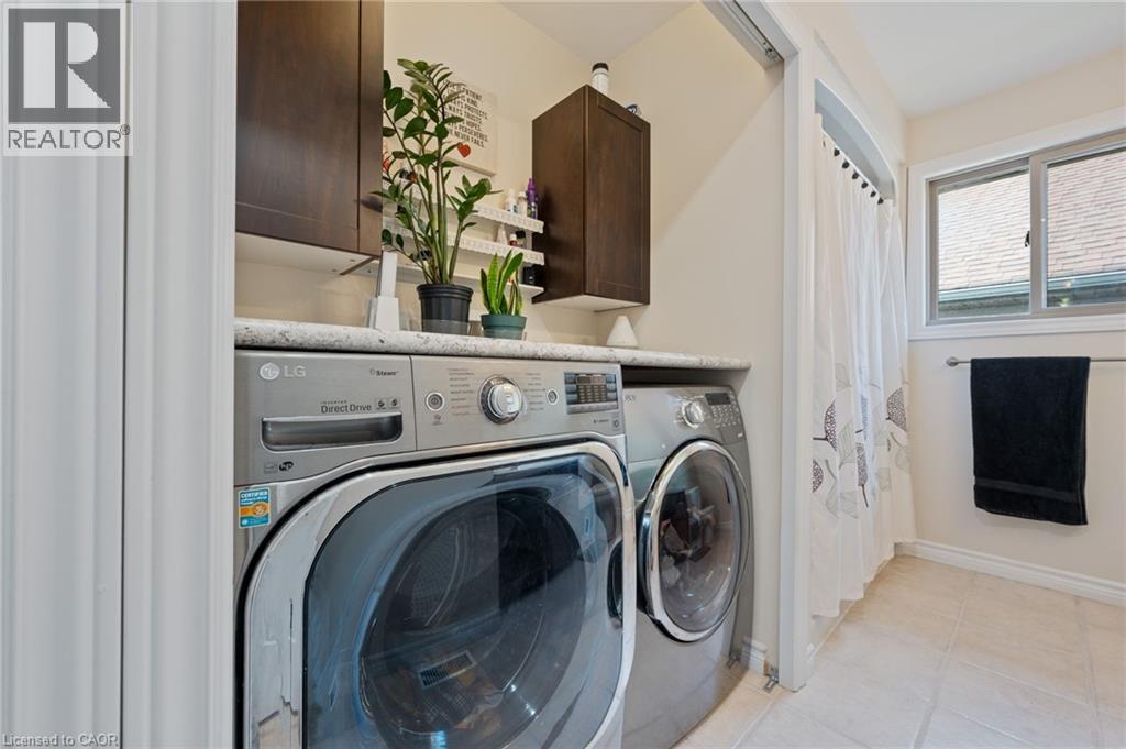 63 Redbud Crescent, Simcoe, ON - Indoor Photo Showing Laundry Room
