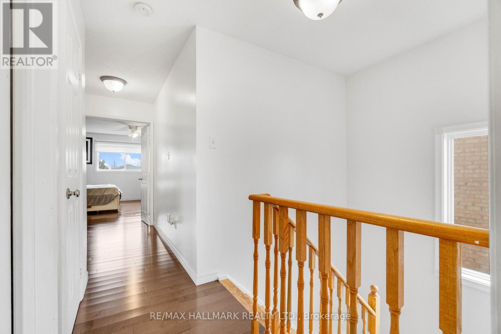 3310 Greenbelt Crescent, Mississauga, ON - Indoor Photo Showing Other Room