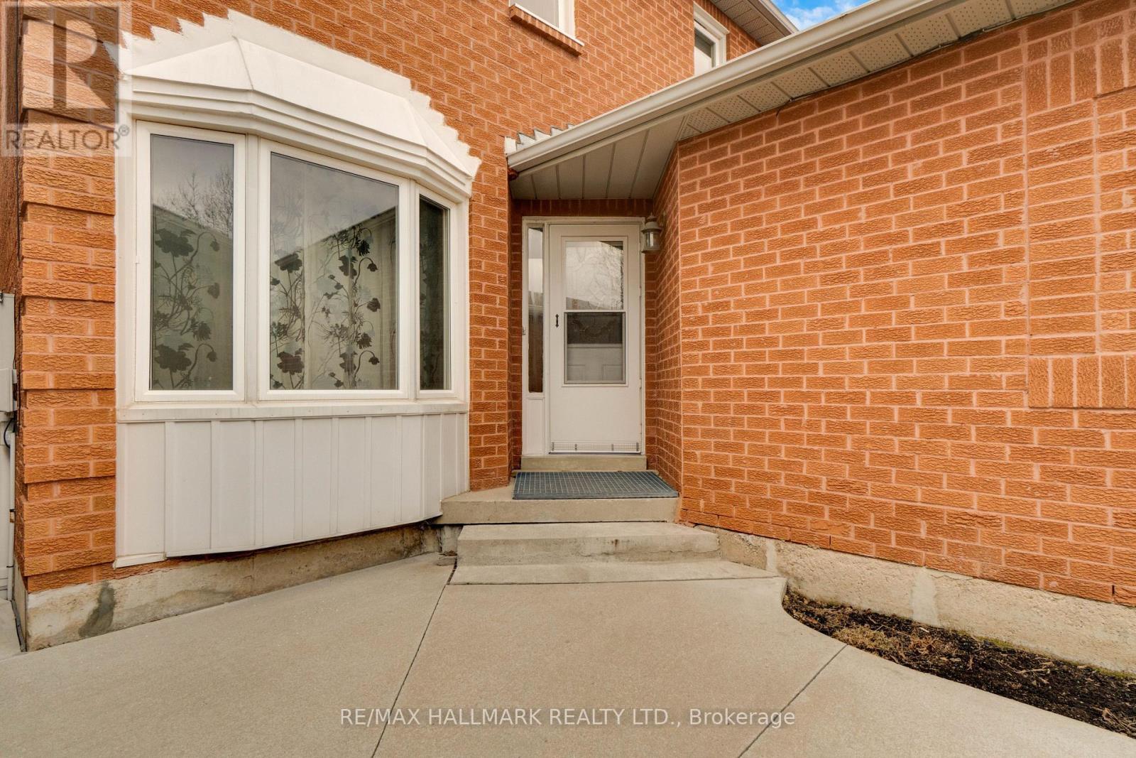 3310 Greenbelt Crescent, Mississauga, ON - Outdoor With Exterior