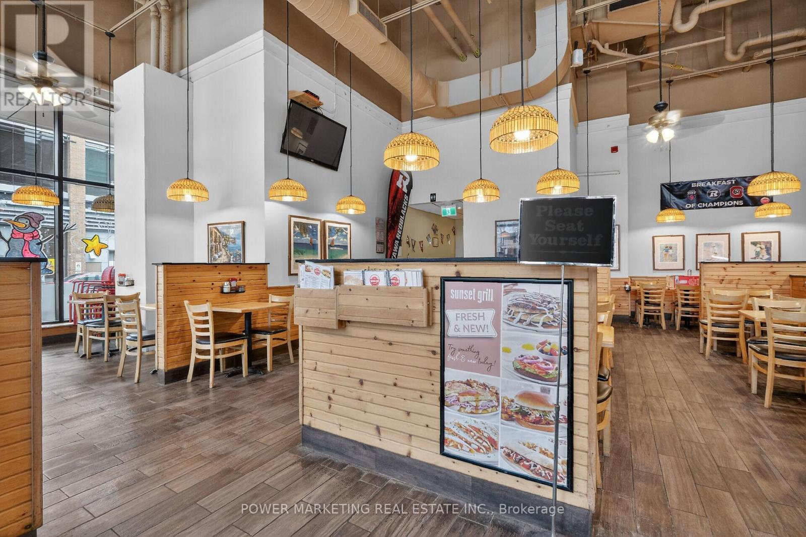 100 Marche Way, Ottawa, ON