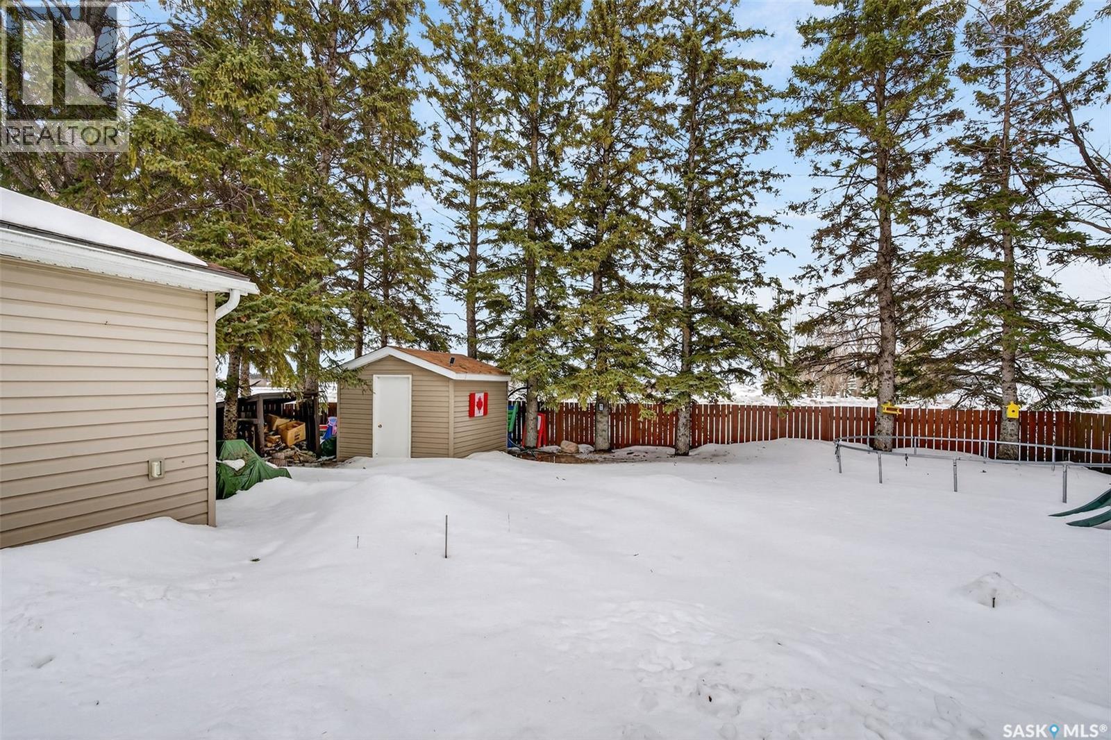 205 Mccosh Drive, Melfort, SK - Outdoor