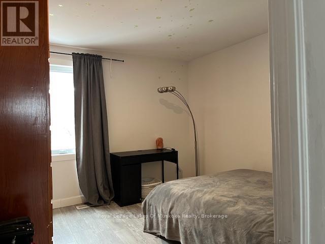 27 Lincoln Avenue, South River, ON - Indoor Photo Showing Bedroom