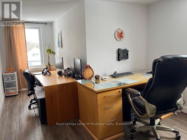 27 Lincoln Avenue, South River, ON - Indoor Photo Showing Office