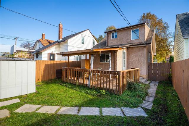 466 Garlies St, Winnipeg, MB