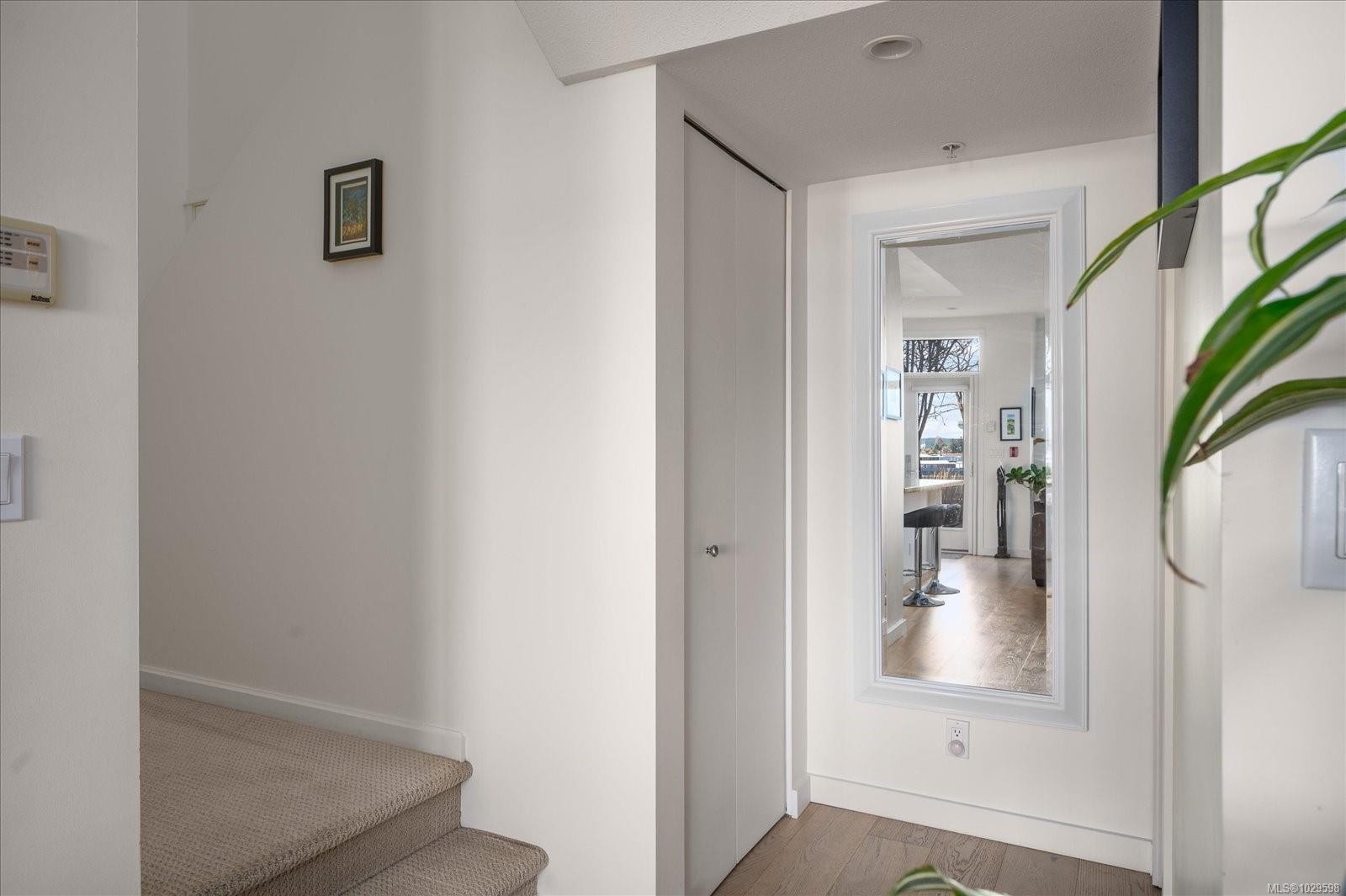 Th10-38 Front St, Nanaimo, BC