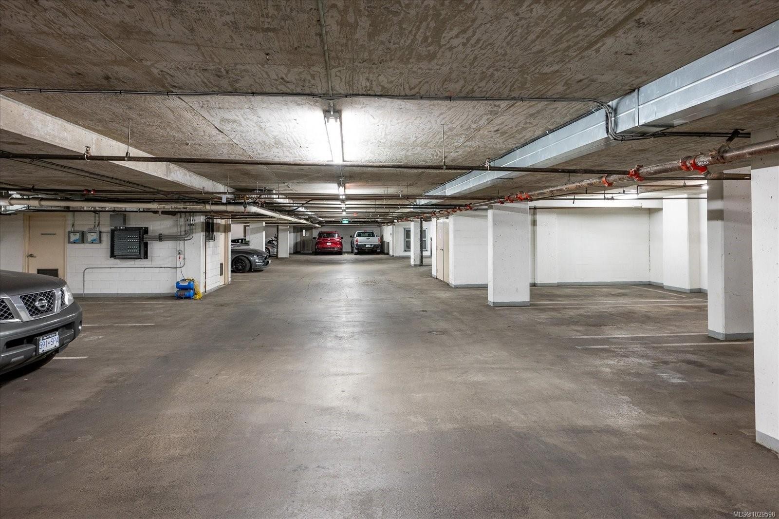 Th10-38 Front St, Nanaimo, BC