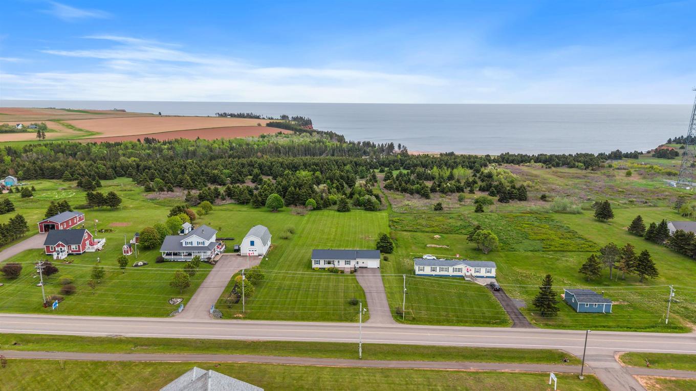 19 Macphee Avenue, Souris, PE