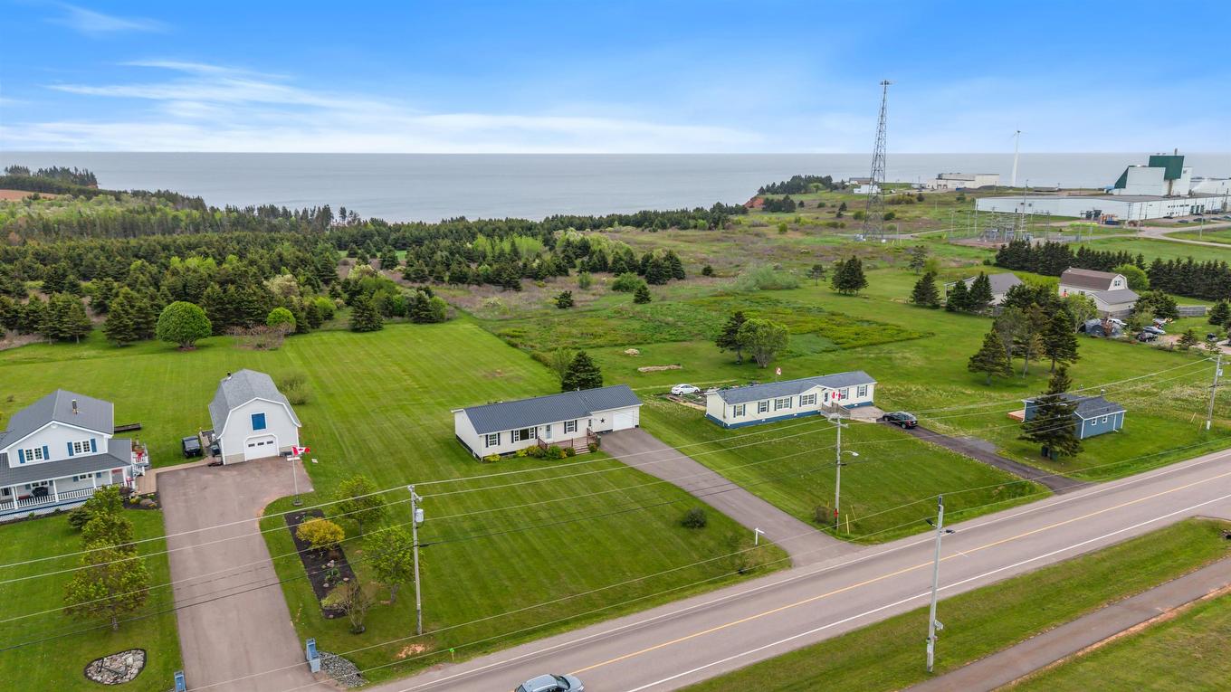 19 Macphee Avenue, Souris, PE