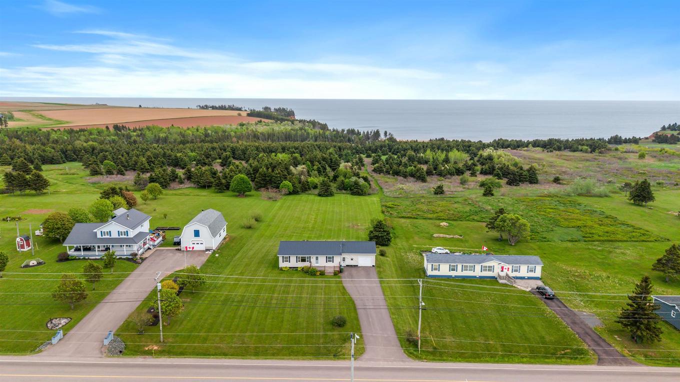 19 Macphee Avenue, Souris, PE