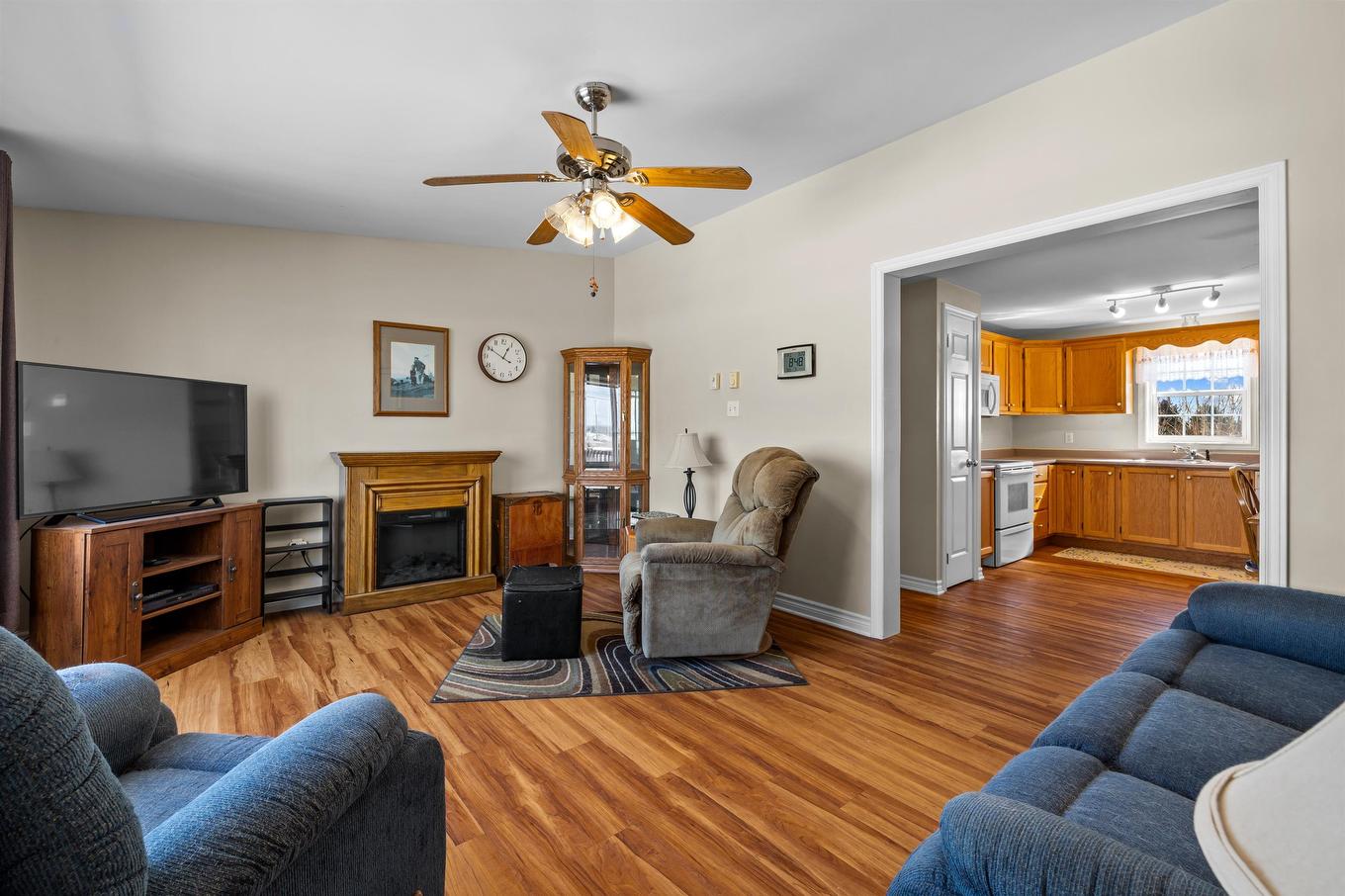 19 Macphee Avenue, Souris, PE