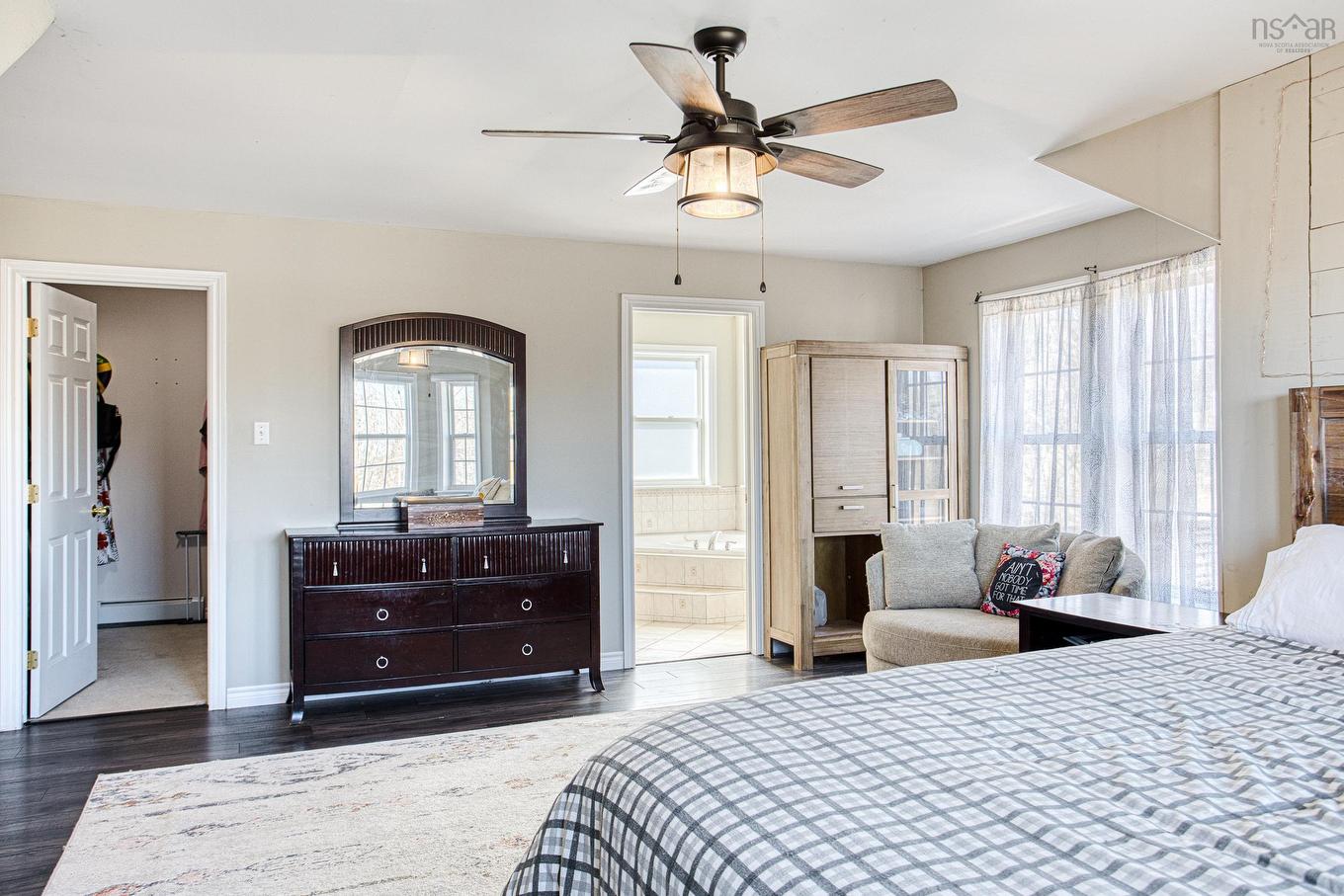 477 Preakness Crescent, Fall River, NS