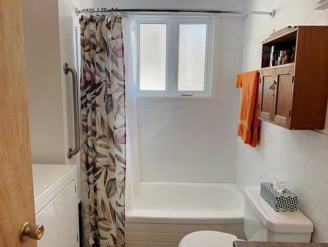 Bathroom - 3 Rue Du Beau-Pré, Matapédia, QC - Indoor Photo Showing Bathroom