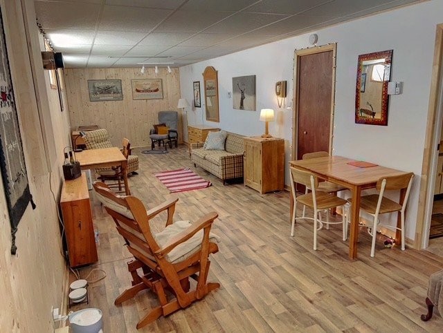 Family Room - 3 Rue Du Beau-Pré, Matapédia, QC - Indoor