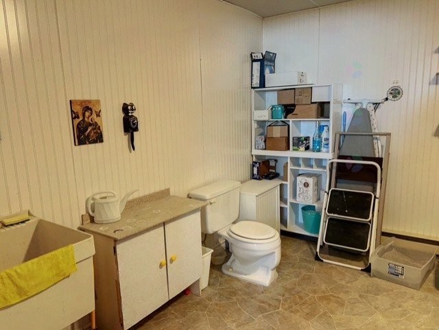Powder room - 3 Rue Du Beau-Pré, Matapédia, QC - Indoor Photo Showing Bathroom