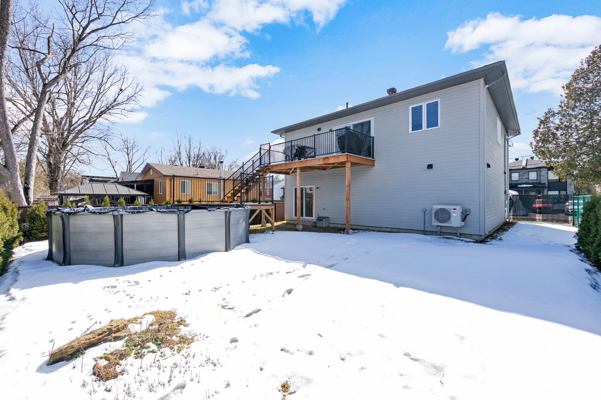 Courtyard - 1559 53E Avenue, Laval (Laval-Ouest), QC - Outdoor
