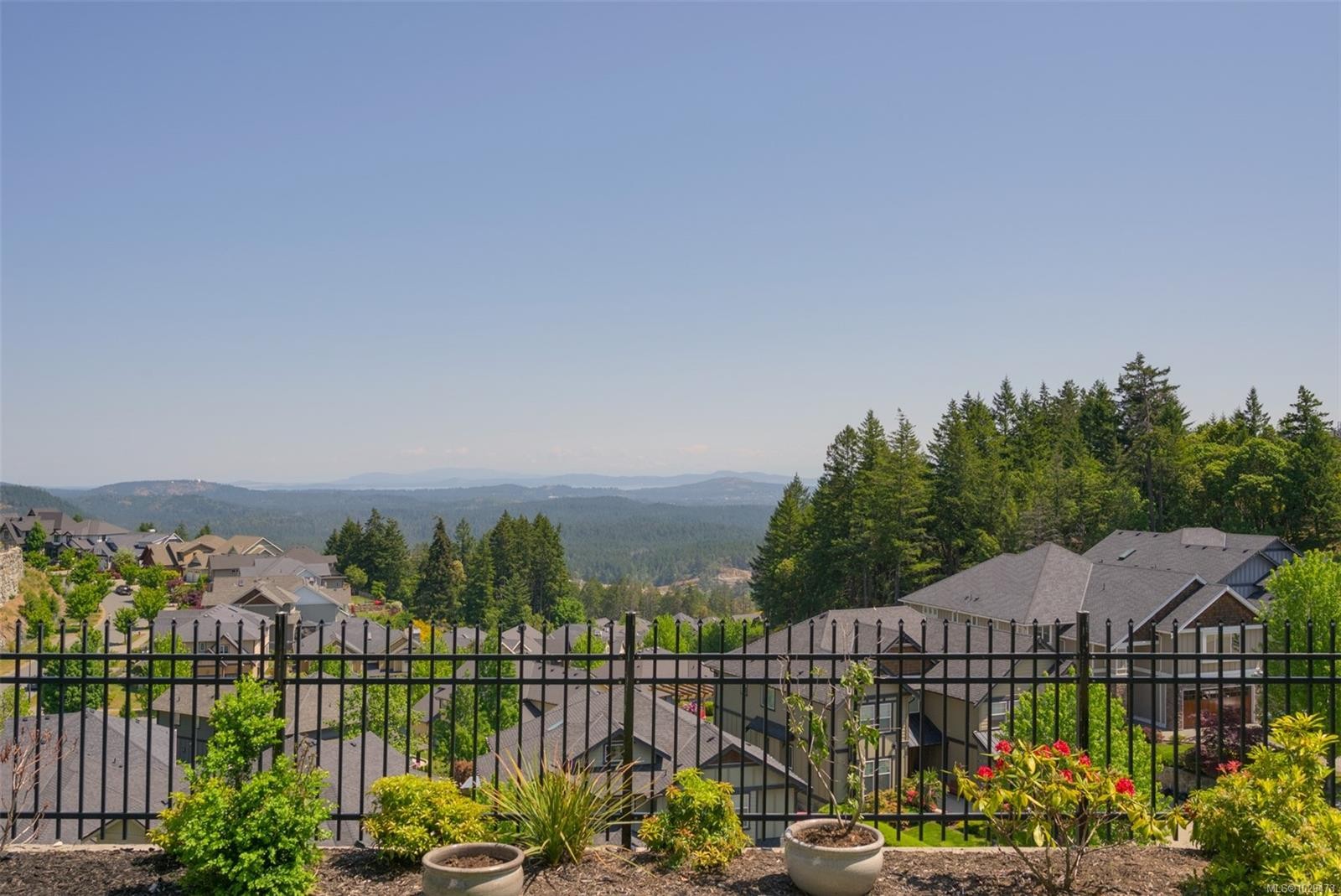 2279 Nicklaus Dr, Langford, BC