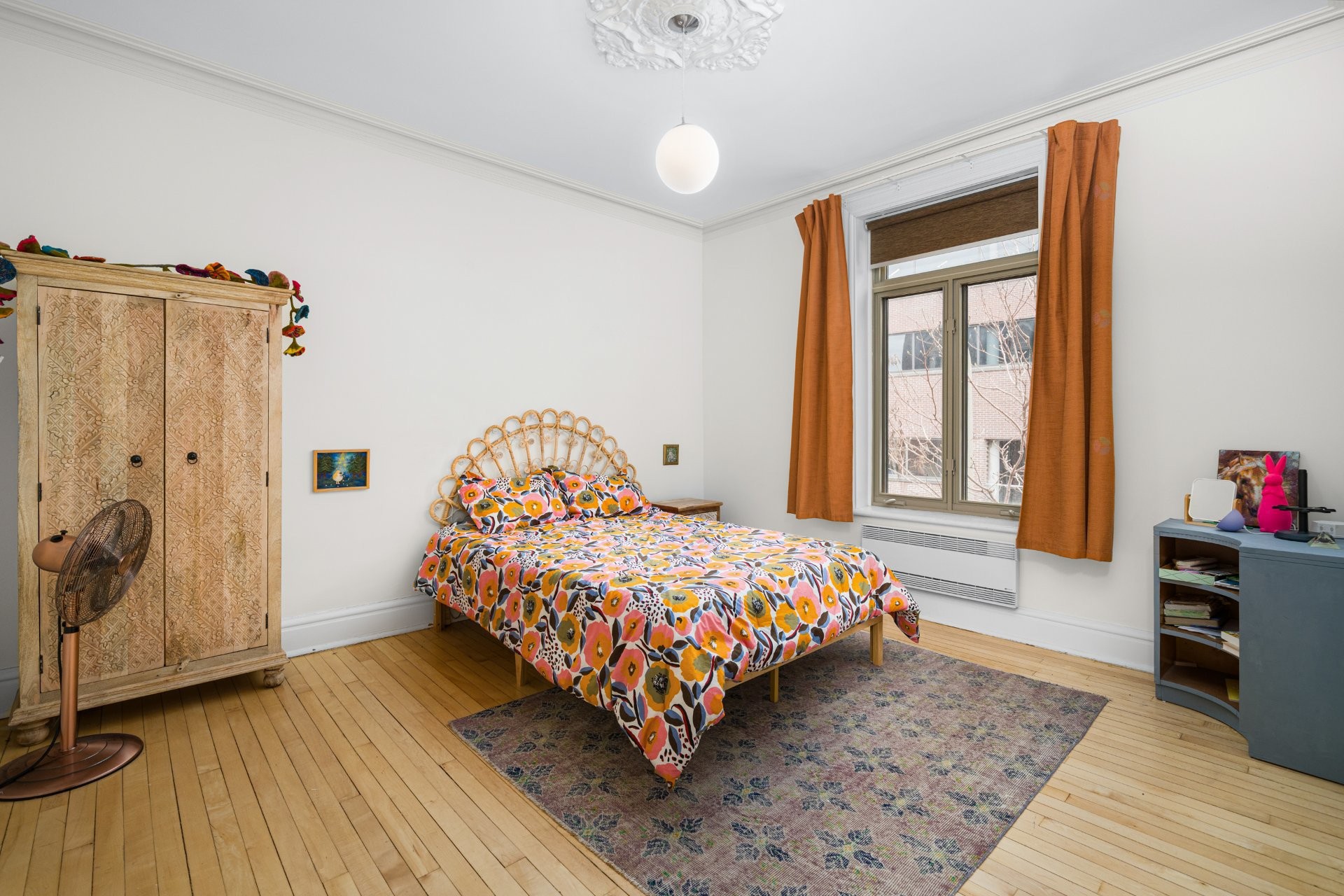 Bedroom - 2049 Rue Sanguinet, Montréal (Ville-Marie), QC - Indoor Photo Showing Bedroom