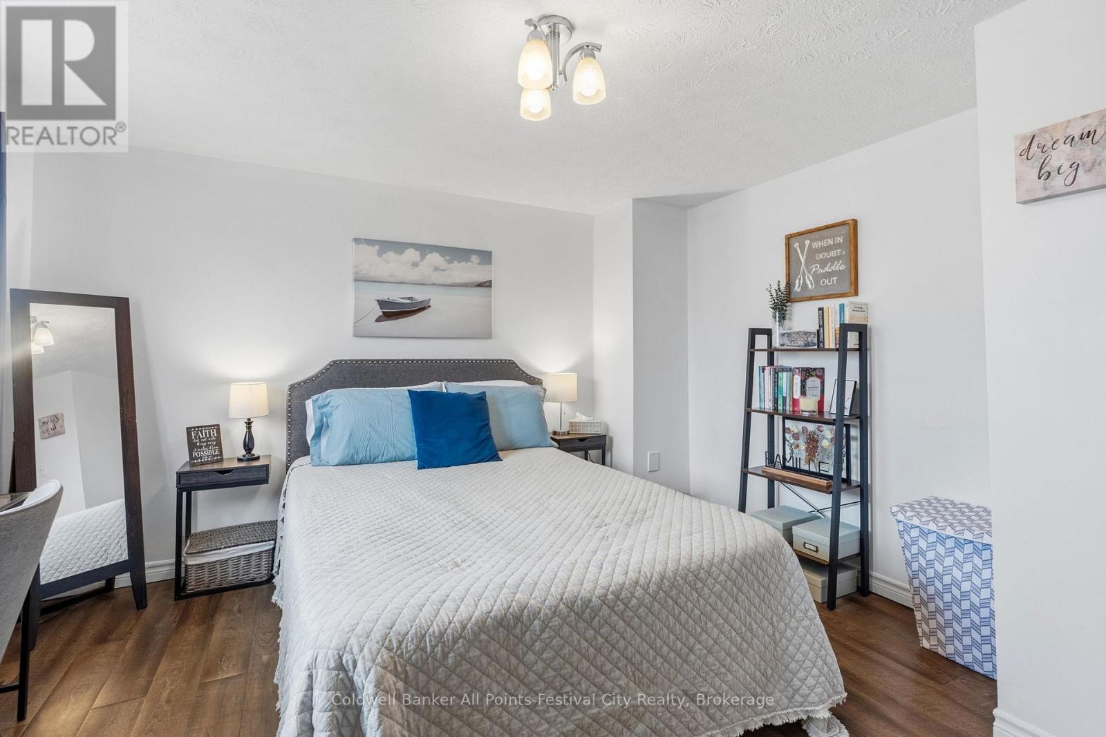 146 Bennett Street E, Goderich (Goderich (Town)), ON - Indoor Photo Showing Bedroom