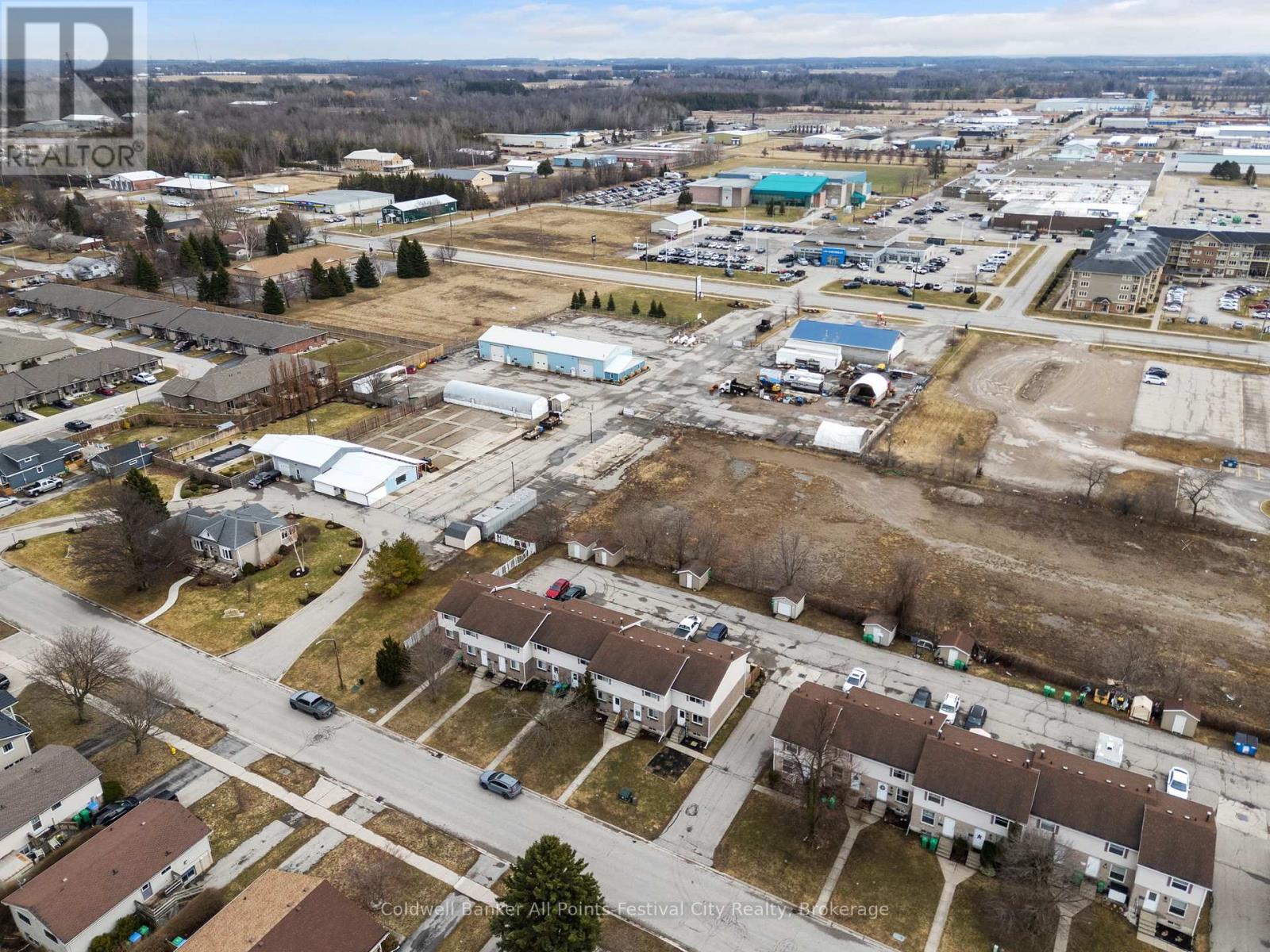 146 Bennett Street E, Goderich (Goderich (Town)), ON - Outdoor With View