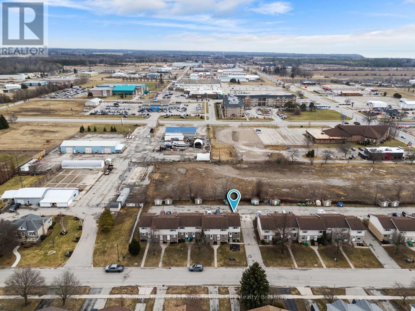 146 Bennett Street E, Goderich (Goderich (Town)), ON - Outdoor With View