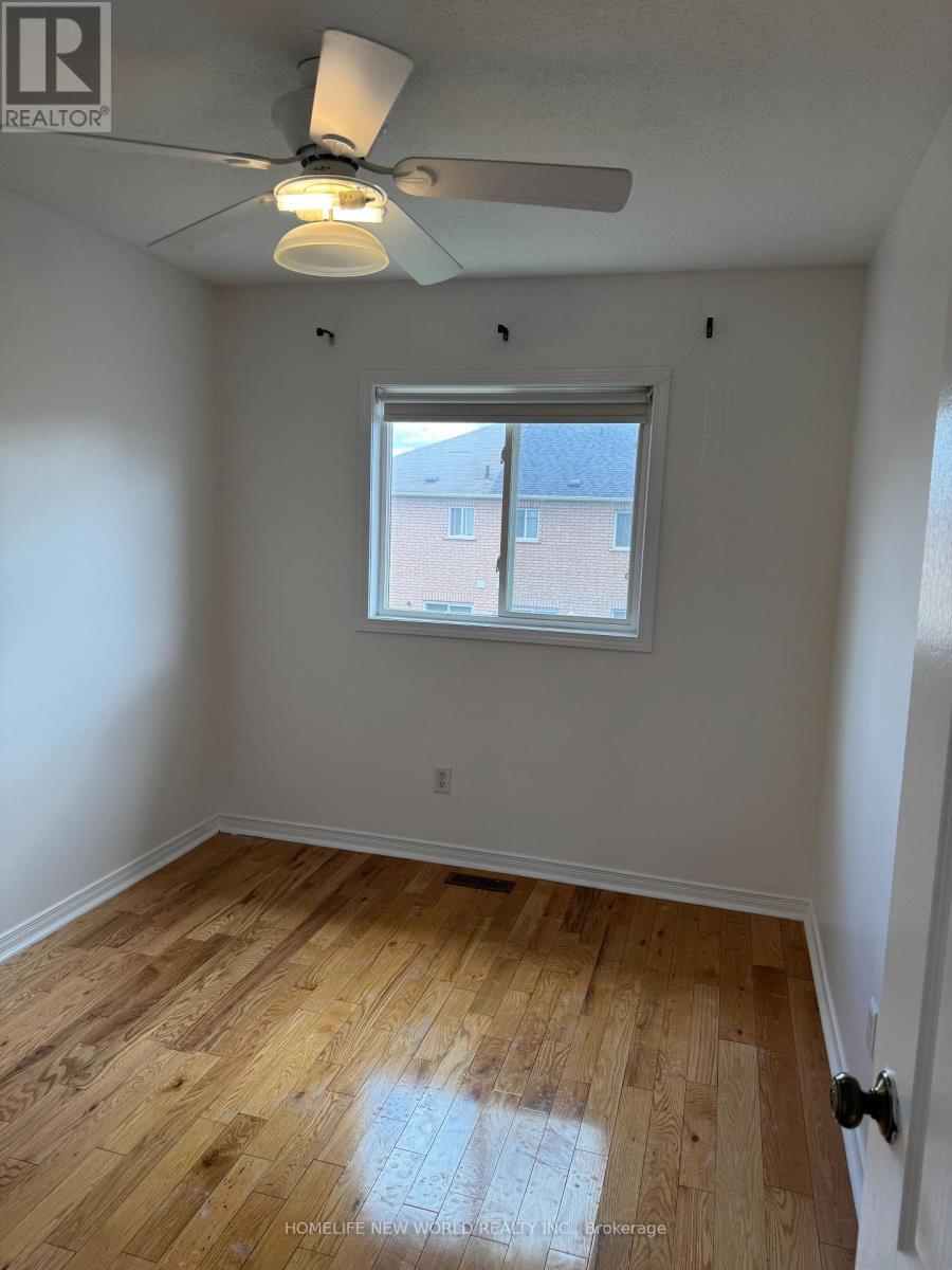 103 Cadillac Crescent, Brampton, ON - Indoor Photo Showing Other Room