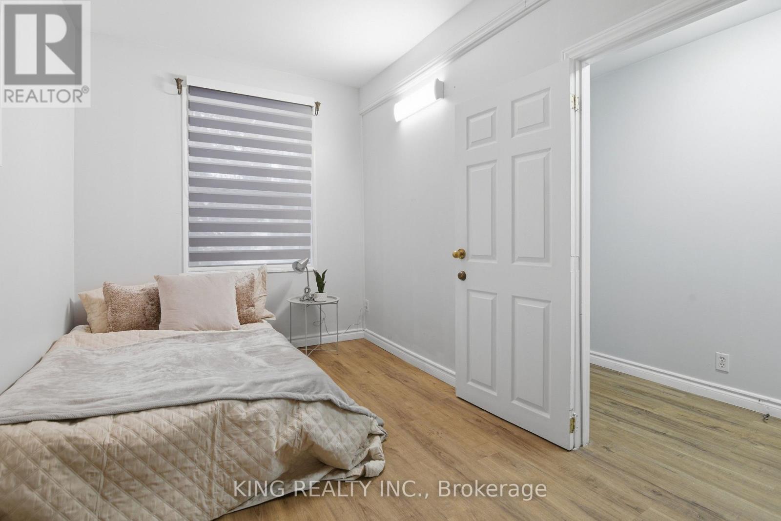 93 Water Street S, Cambridge, ON - Indoor Photo Showing Bedroom
