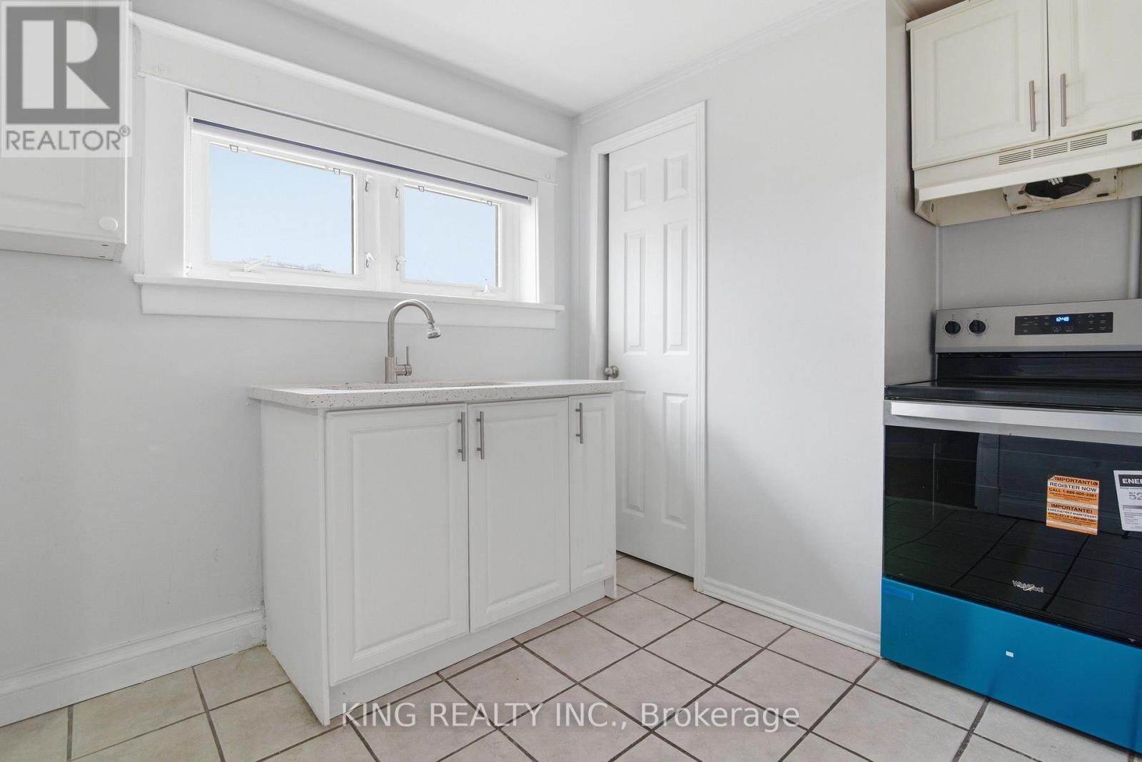 93 Water Street S, Cambridge, ON - Indoor