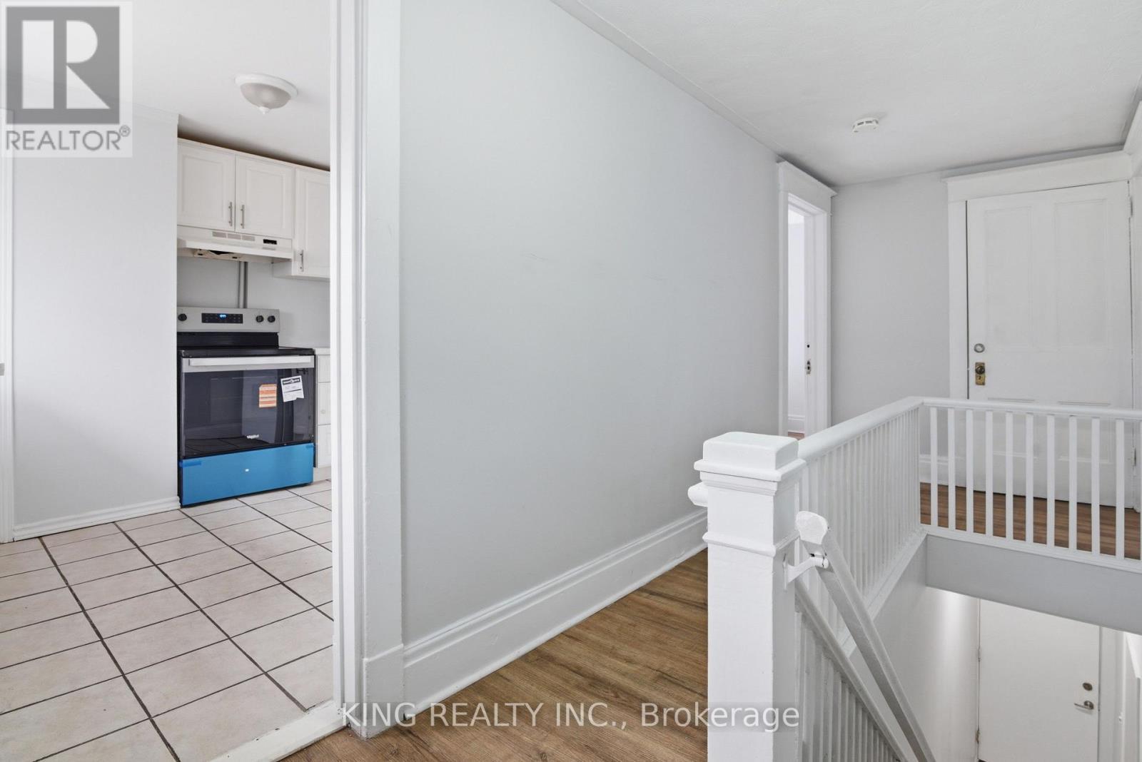 93 Water Street S, Cambridge, ON - Indoor Photo Showing Other Room