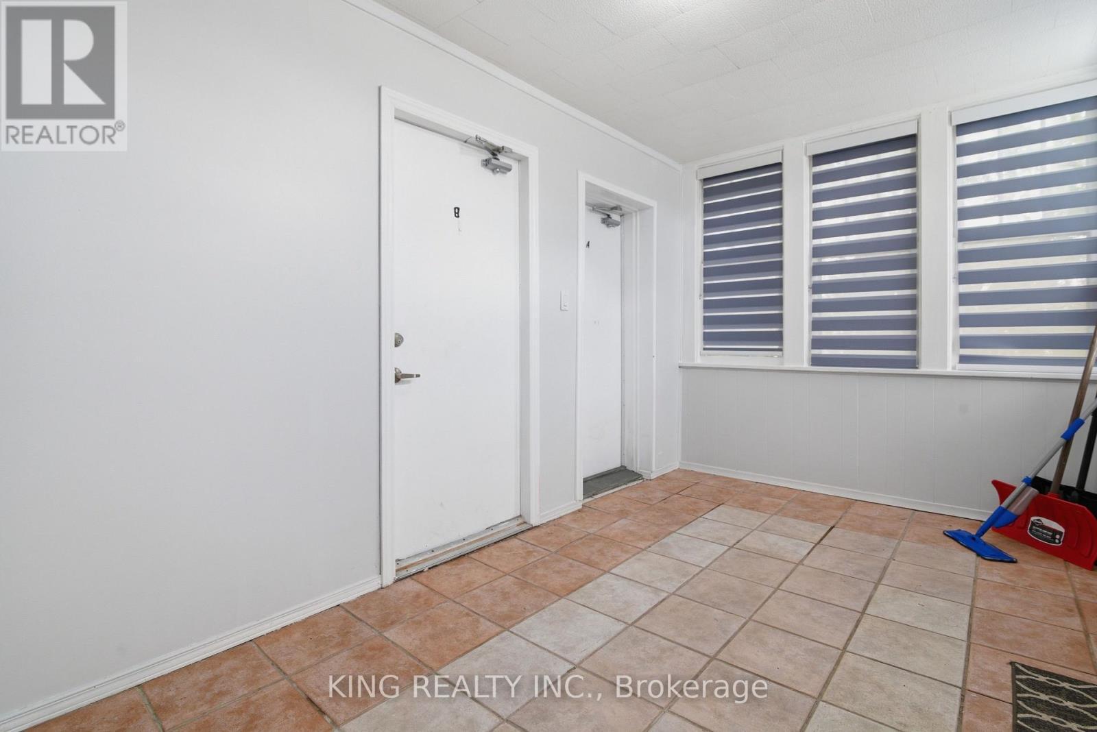 93 Water Street S, Cambridge, ON - Indoor Photo Showing Other Room