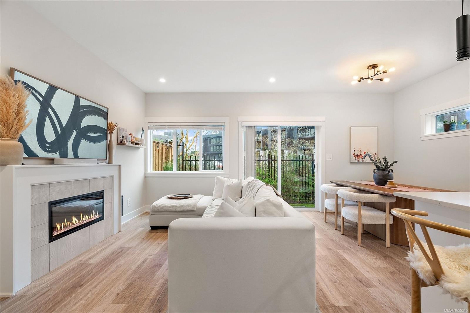 1109 Moonstone Loop, Langford, BC