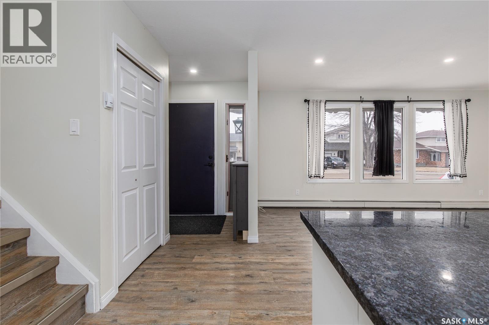 1266 Maybery Crescent, Moose Jaw, SK - Indoor Photo Showing Other Room