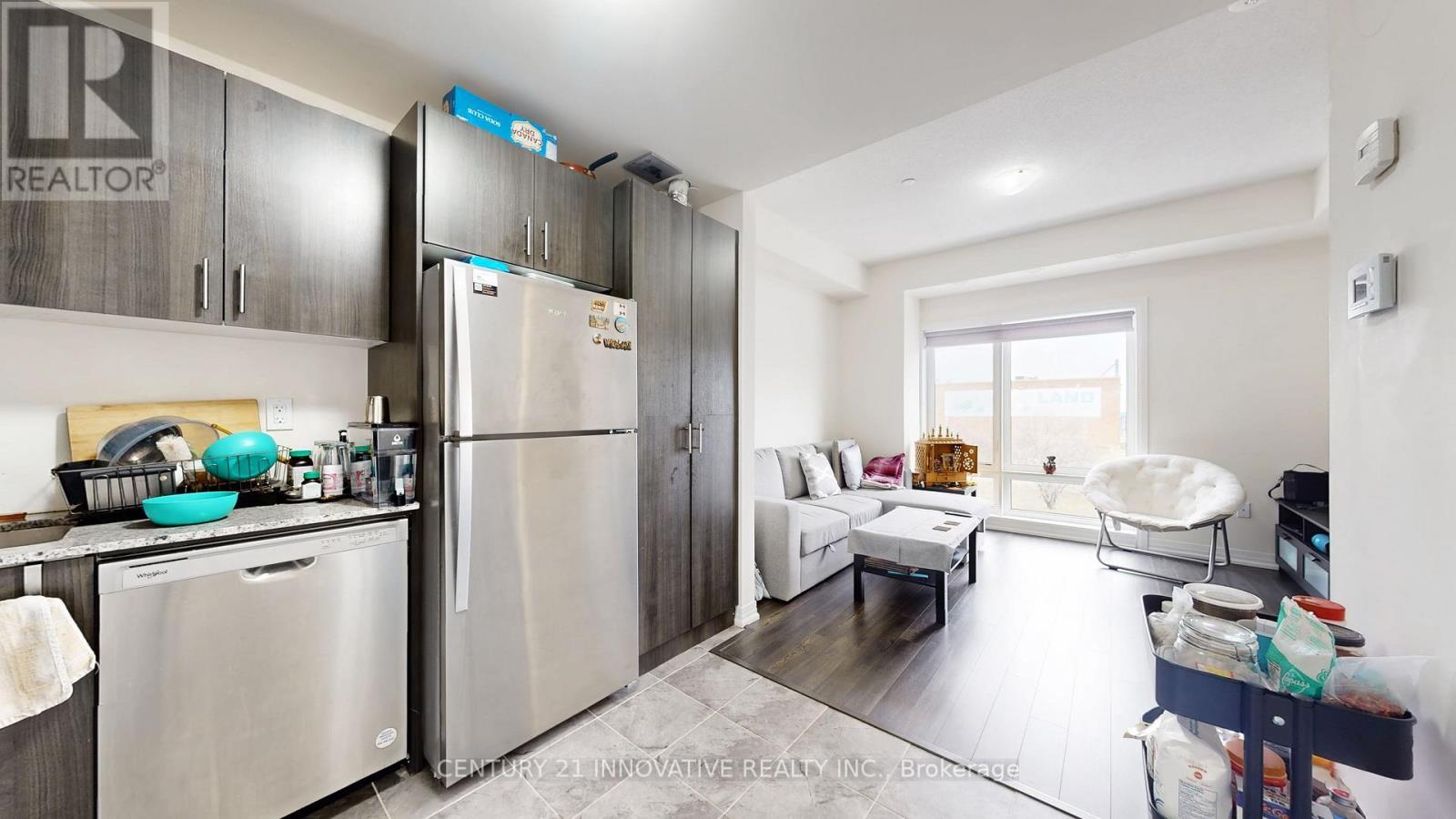 43 - 30 Liben Way, Toronto, ON - Indoor