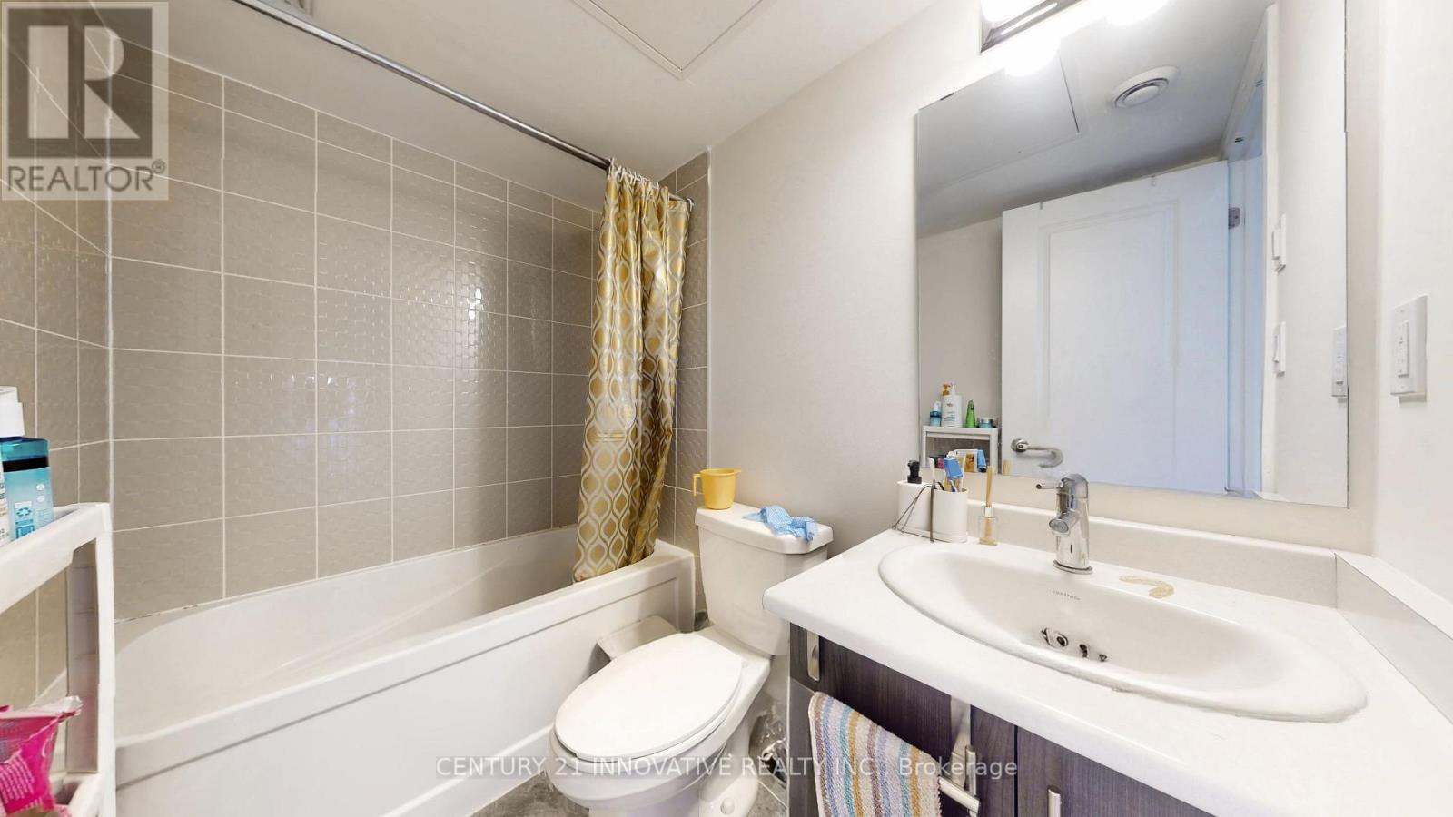 43 - 30 Liben Way, Toronto, ON - Indoor Photo Showing Bathroom
