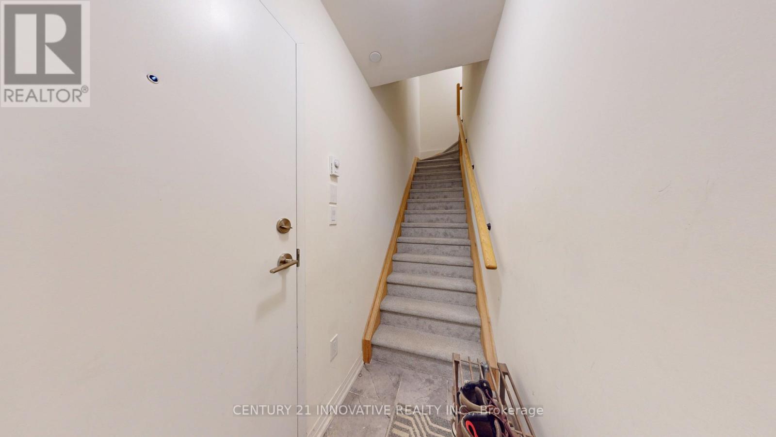 43 - 30 Liben Way, Toronto, ON - Indoor Photo Showing Other Room