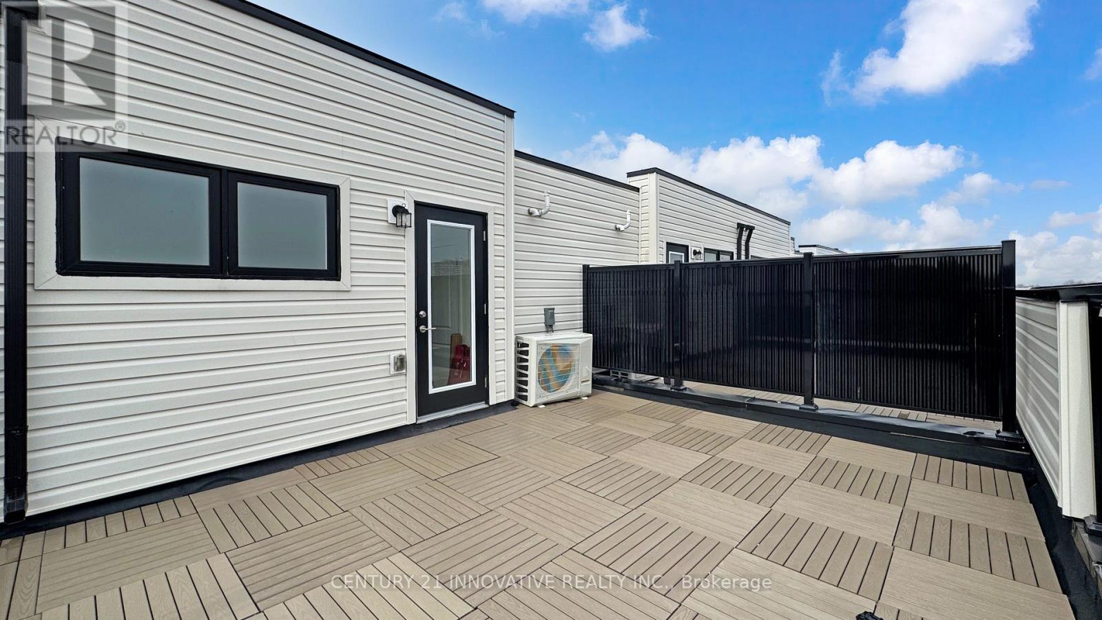 43 - 30 Liben Way, Toronto, ON - Outdoor With Exterior