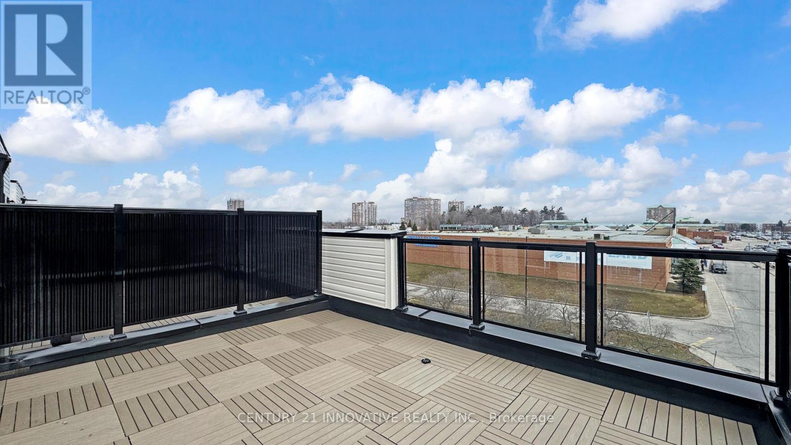 43 - 30 Liben Way, Toronto, ON - Outdoor