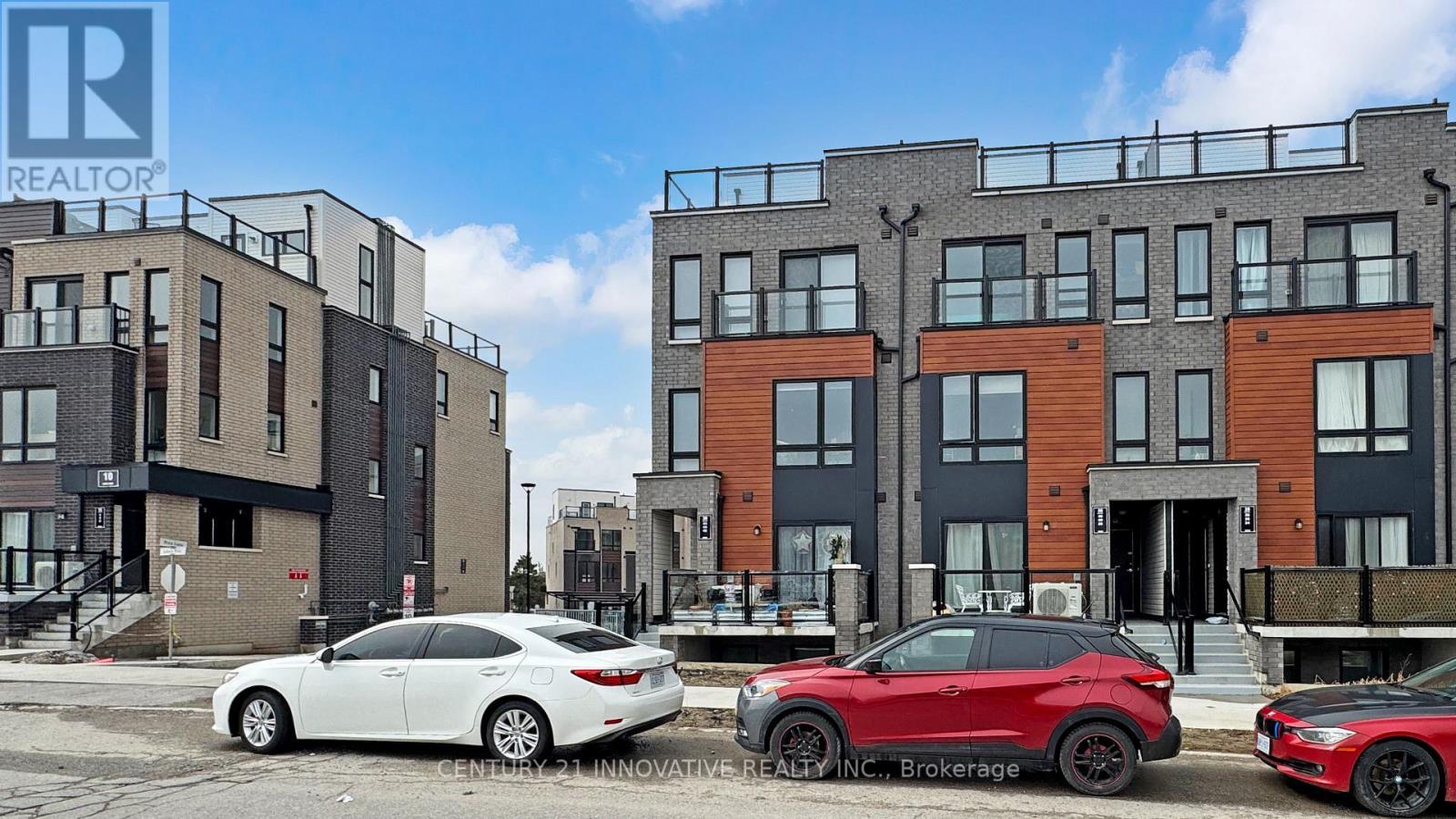 43 - 30 Liben Way, Toronto, ON - Outdoor With Facade