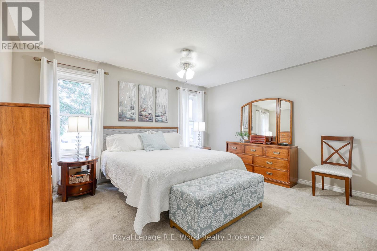 Master bedroom - 36 Morning Glory Drive, Tillsonburg, ON - Indoor Photo Showing Bedroom