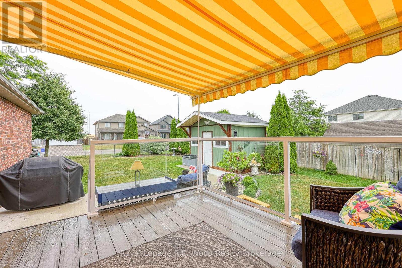 36 Morning Glory Drive, Tillsonburg, ON - Outdoor With Deck Patio Veranda With Exterior