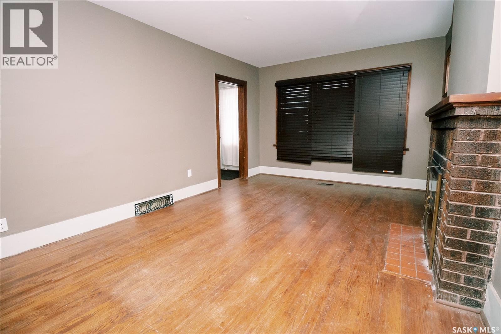 105 28Th Street, Saskatoon, SK - Indoor Photo Showing Other Room