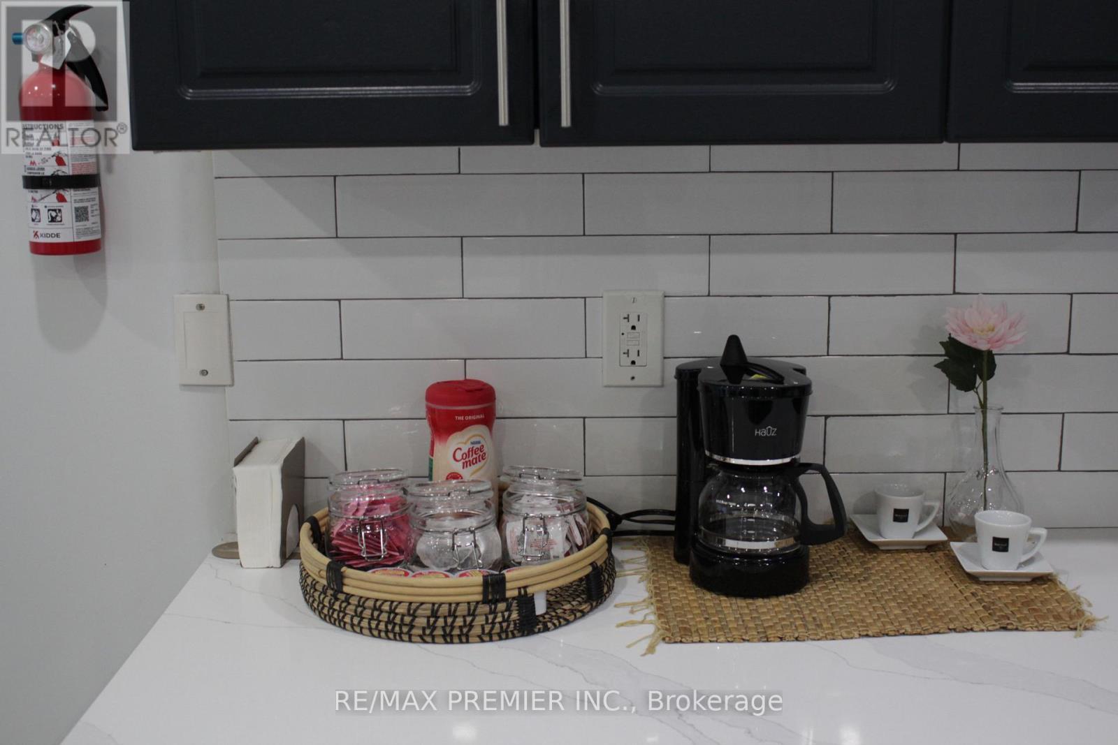 51 Mullholland Avenue, Cambridge, ON - Photo Showing Garage